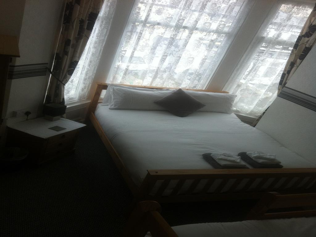 Deneside Guest House Blackpool Habitación foto
