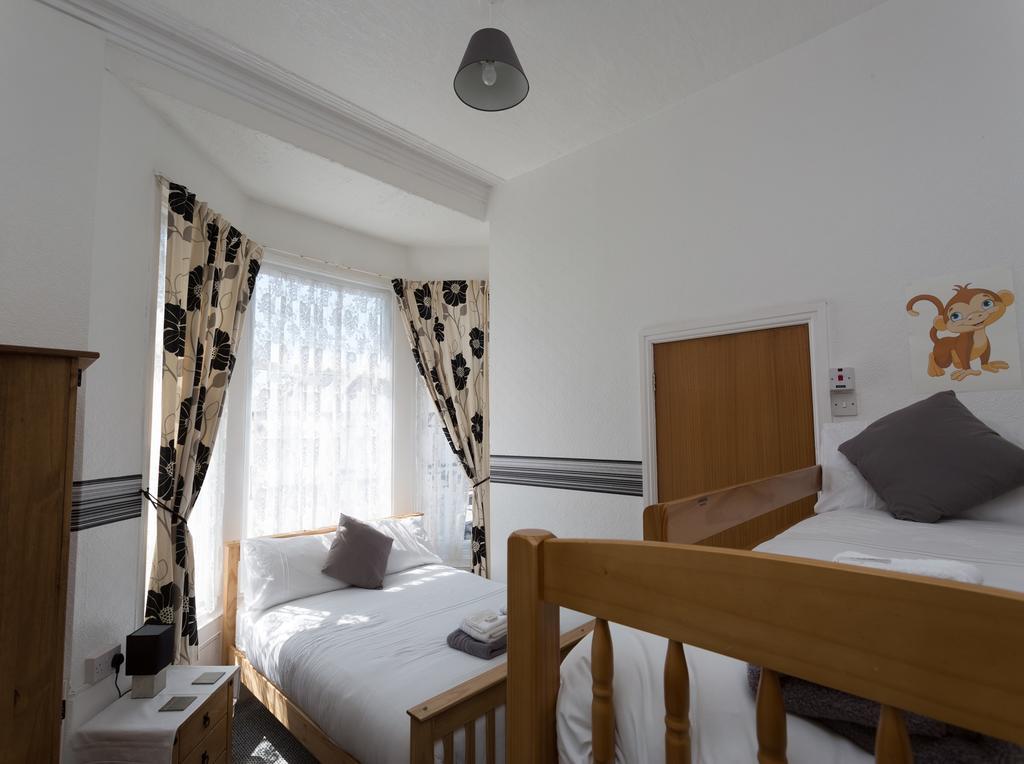Deneside Guest House Blackpool Habitación foto